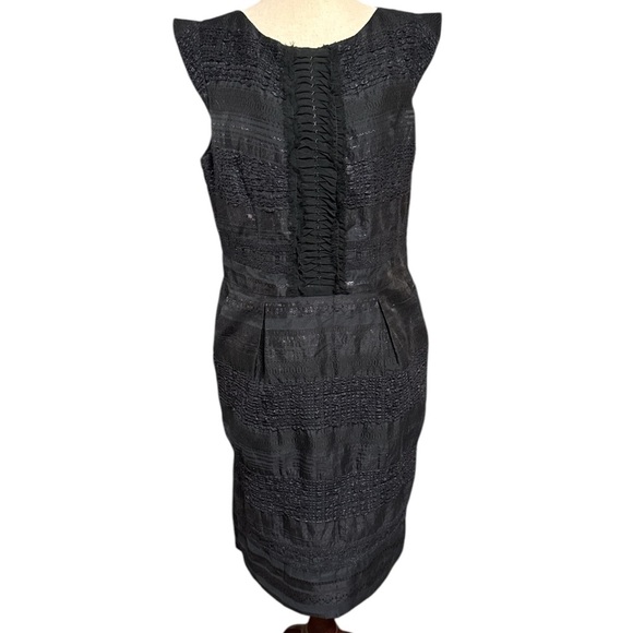 Piazza Sempione Black Cap Sleeved Shift Dress - Picture 1 of 5